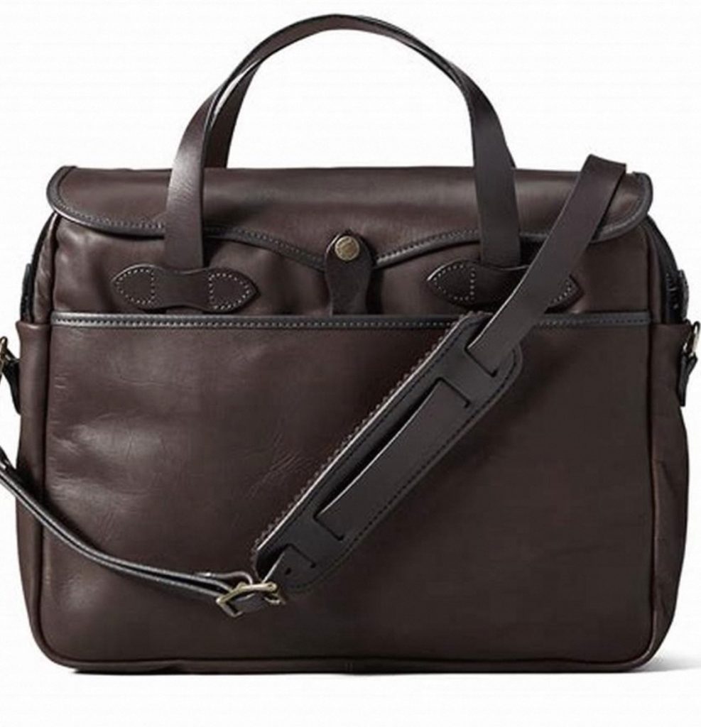 Filson Briefcases: Timeless Style Meets Durability插图4