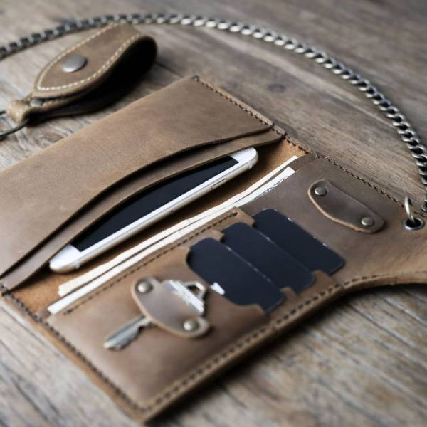 biker wallet