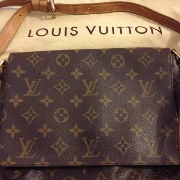 louis vuitton real vs fake men's wallet