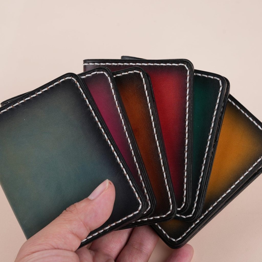 leather bifold wallet