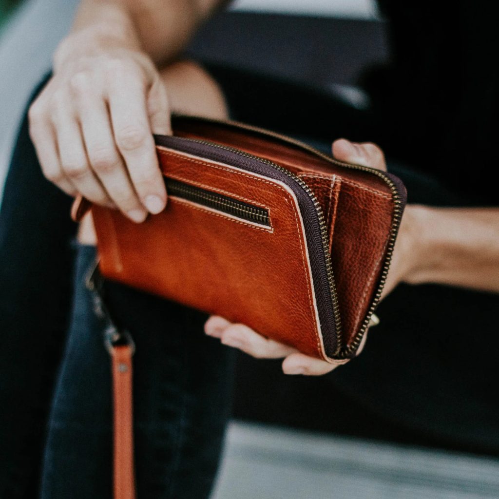 wrist wallet